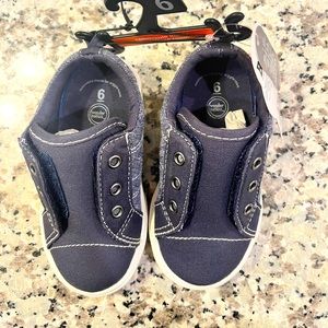🐻 5 for $20 boys 🐻 Toddler shoes